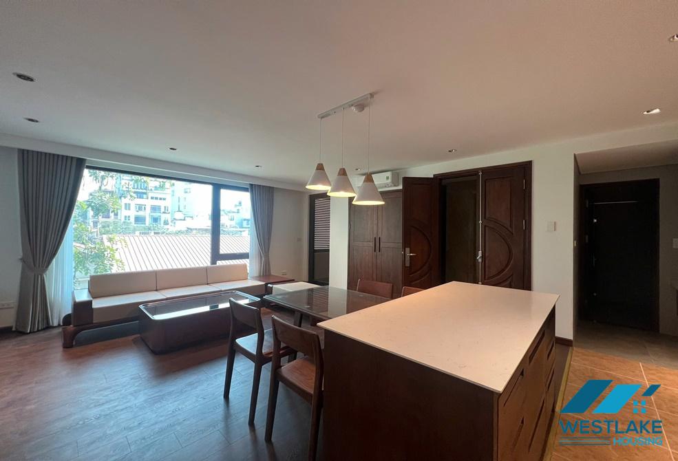 A cozy 2 bedroom apartment for rent in Truc Bach st, Ba Dinh district.