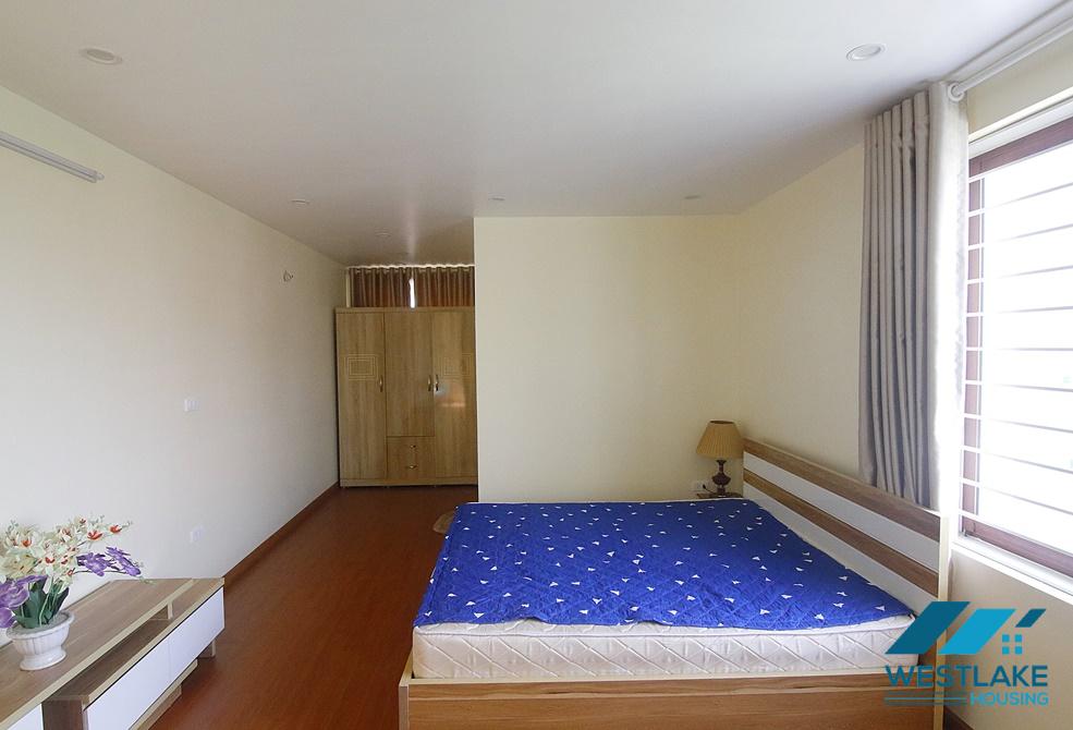 A new and cheap 3 bedroom house for rent in Au co, Tay ho