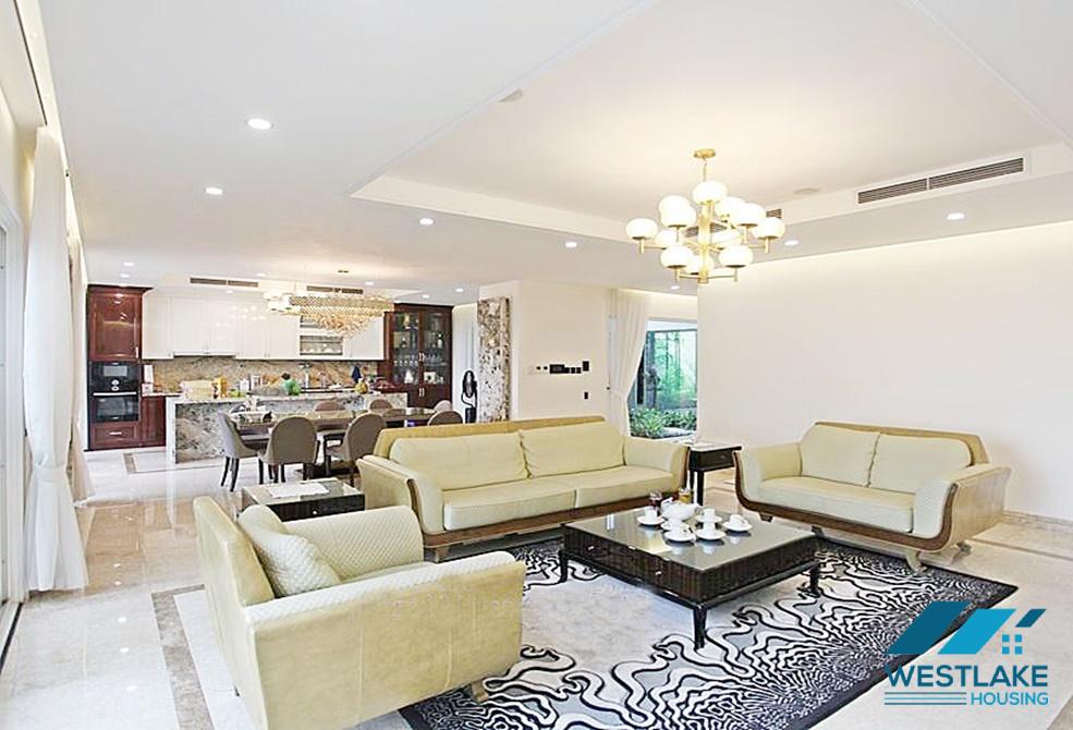 A beautiful with modern design for rent in Ciputra, Tay ho, Ha noi