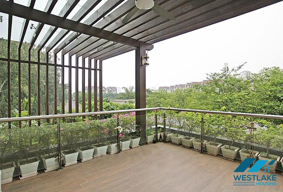 A beautiful with modern design for rent in Ciputra, Tay ho, Ha noi