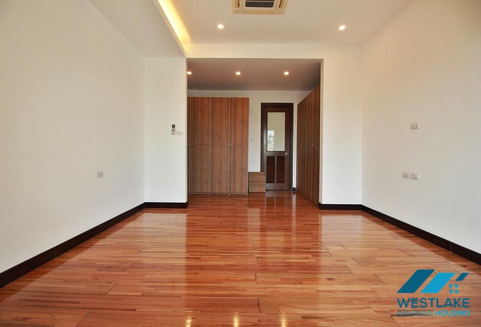 A beautifully duplex 4 bedroom apartment for rent on Dang Thai Mai st, Tay Ho district.