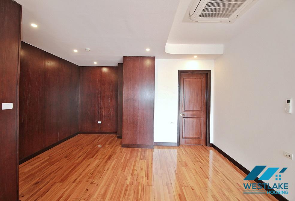 A beautifully duplex 4 bedroom apartment for rent on Dang Thai Mai st, Tay Ho district.