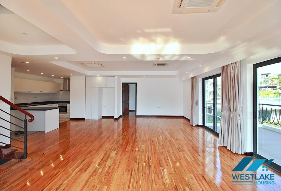 A beautifully duplex 4 bedroom apartment for rent on Dang Thai Mai st, Tay Ho district.