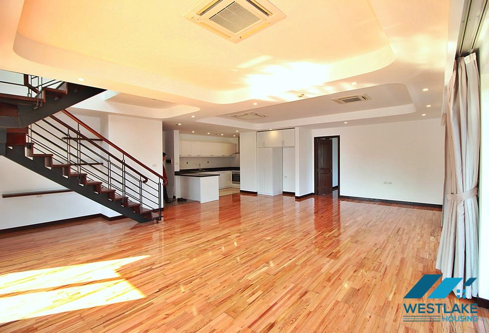 A beautifully duplex 4 bedroom apartment for rent on Dang Thai Mai st, Tay Ho district.