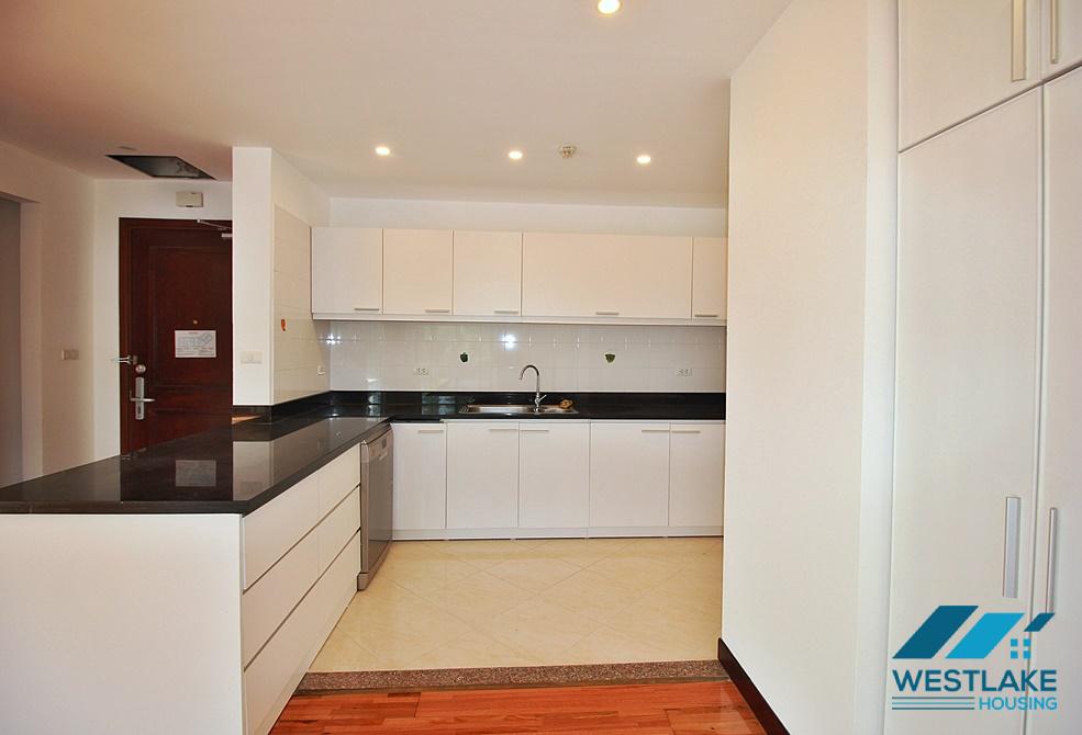 A beautifully duplex 4 bedroom apartment for rent on Dang Thai Mai st, Tay Ho district.