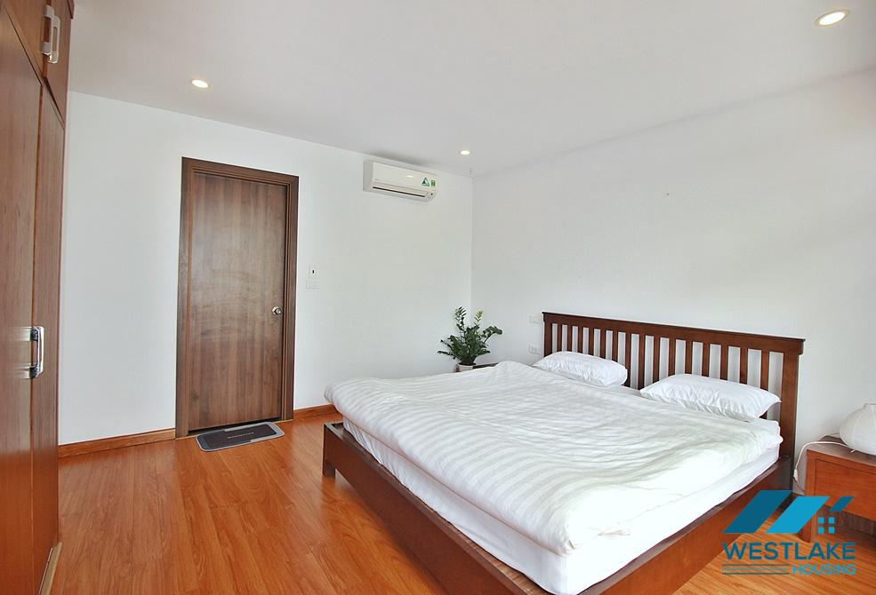 Spacious 03-bedrooms apartment with lots of nature light for rent in Tay Ho, Hanoi