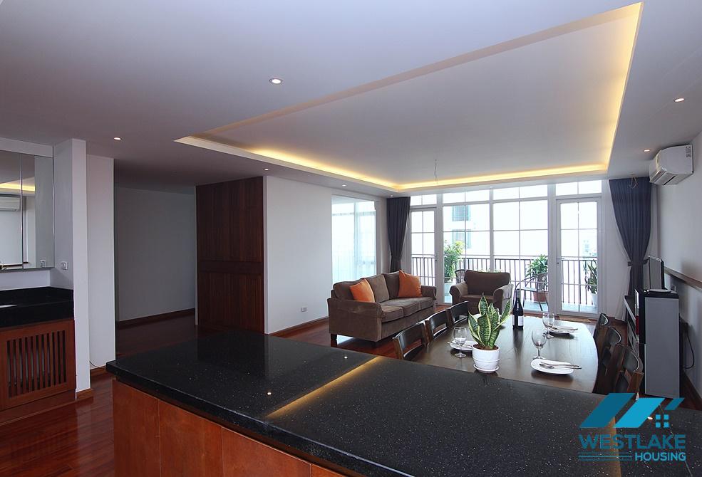 Fully serviced and spacious 03 bedrooms apartment for rent on Tu Hoa Street, Tay Ho, Hanoi