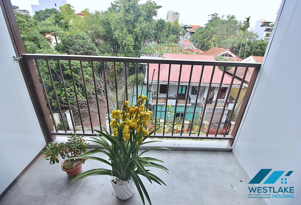 Beautiful 02 bedrooms apartment for rent on Vong Thi Street, Tay Ho, Hanoi