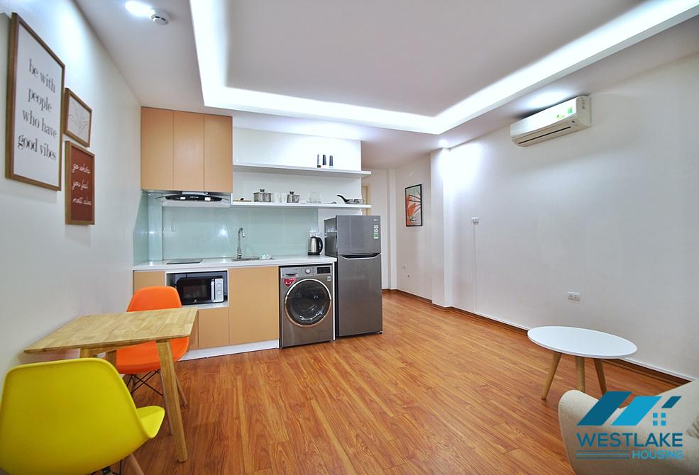 One bedroom apartment in 2th floor for rent in Tay Ho.