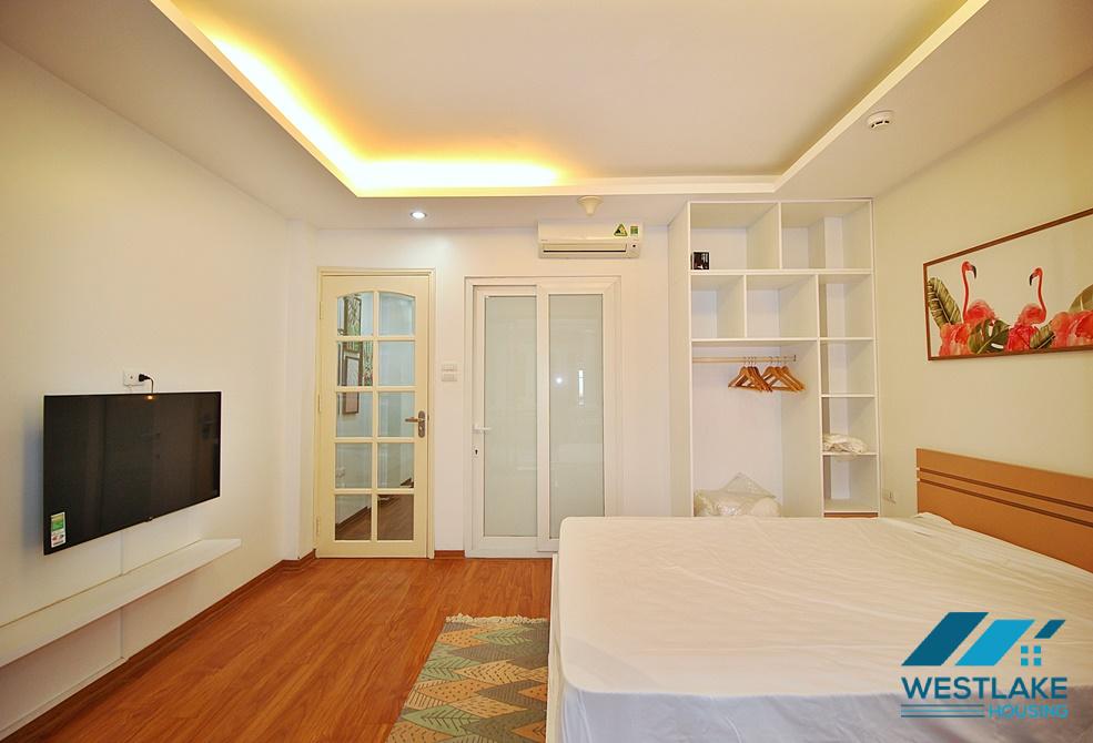 One bedroom apartment in 2th floor for rent in Tay Ho.