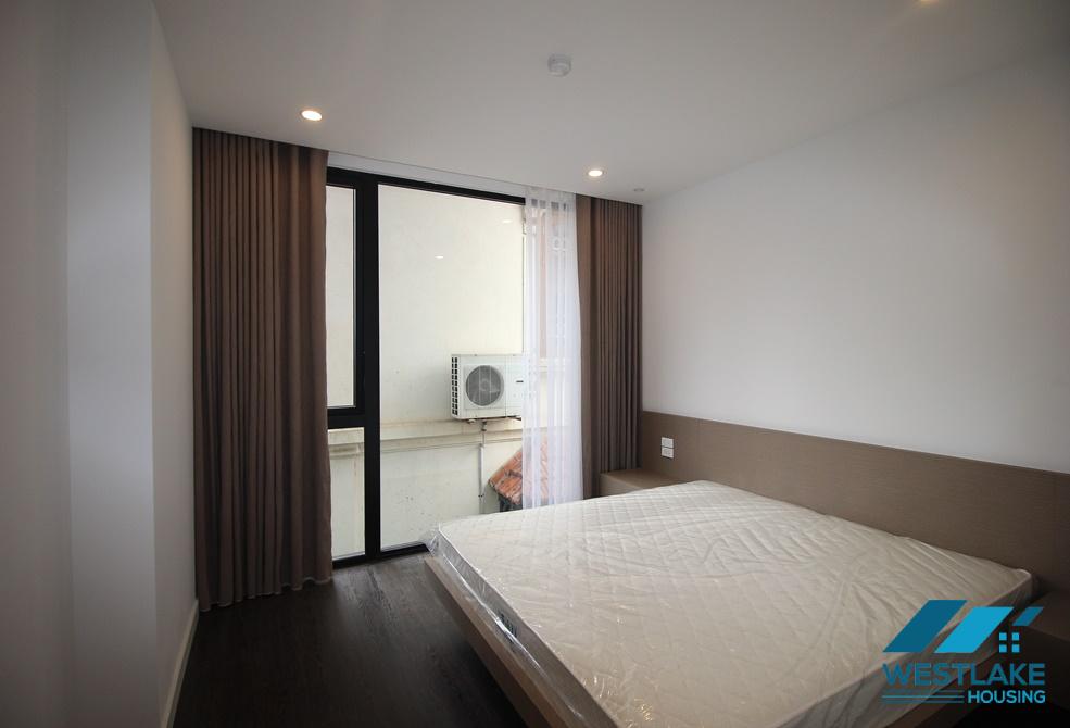 Super nice and clean 02 bedrooms apartment for rent on Tay Ho Street, Ha Noi