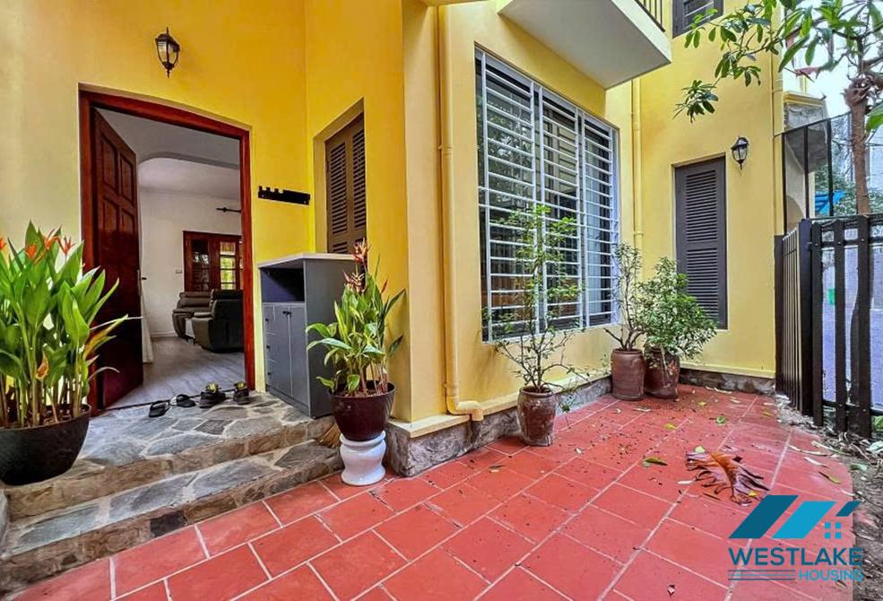 Renovated 03 bedrooms house for rent on Dang Thai Mai, Tay Ho, Ha Noi