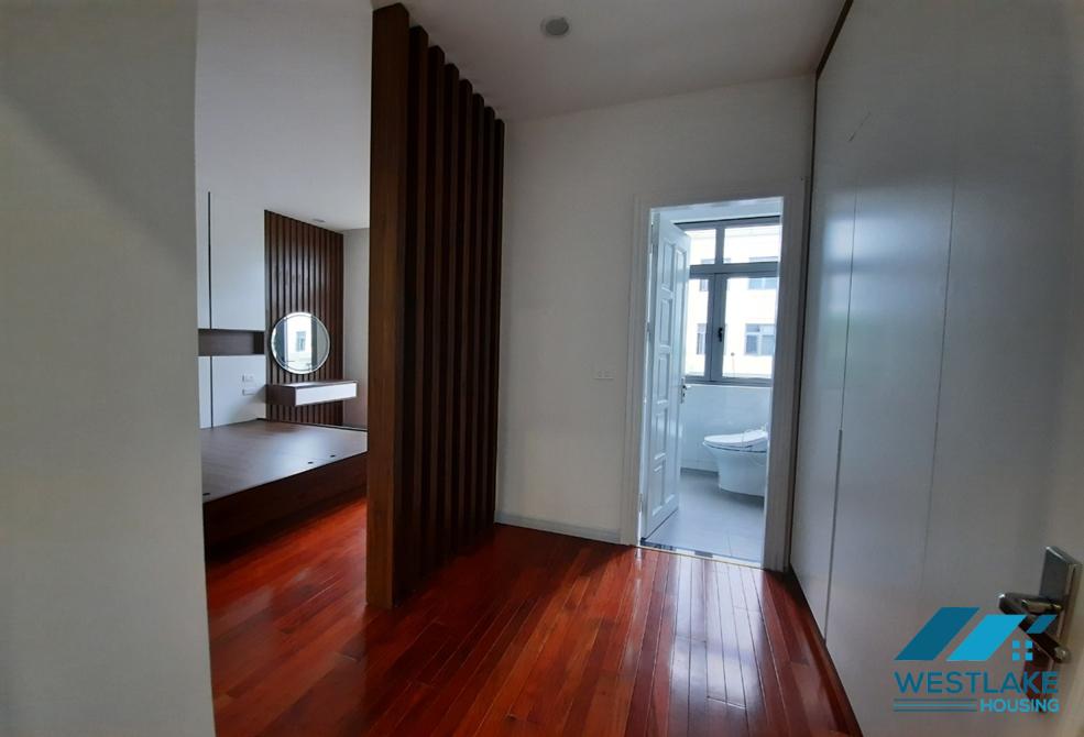 House for rent with modern new interior in Vinhomes Harmony Hanoi