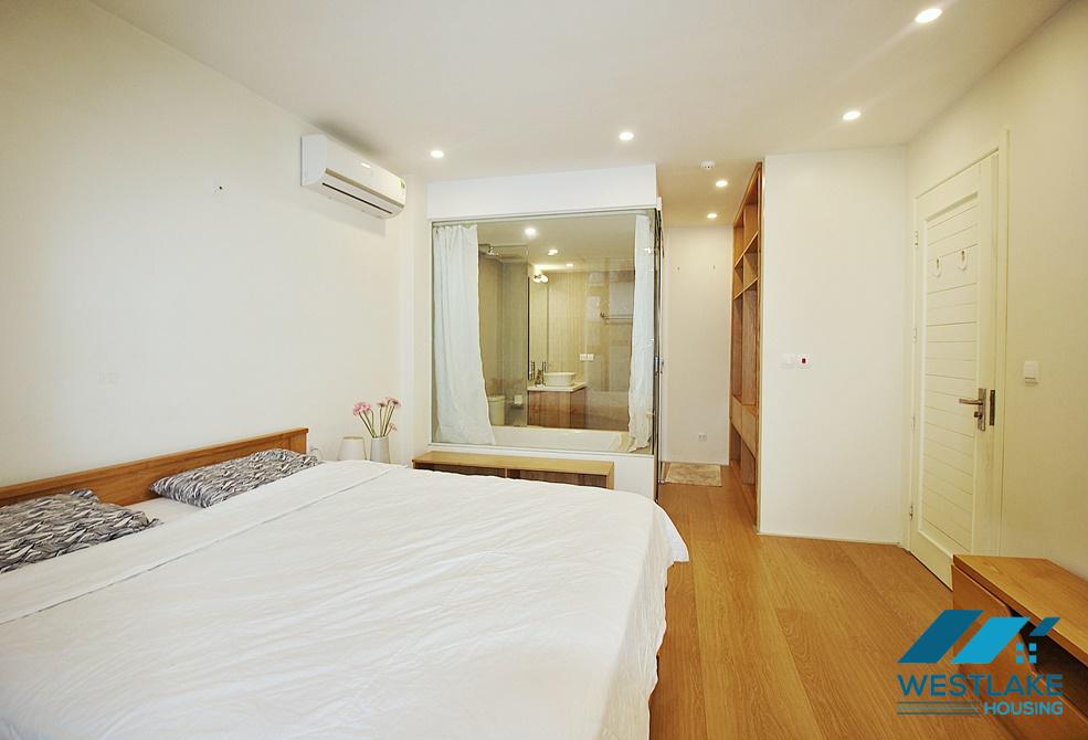 New and nice two bedrooms apartment for rent in Tay Ho street