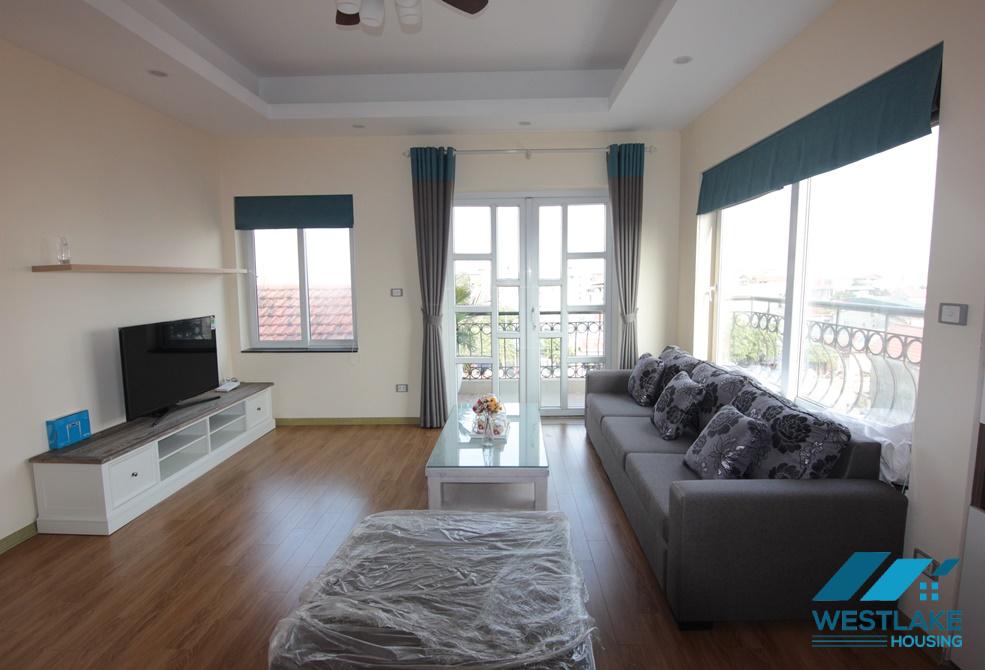 Lovely 03 bedrooms apartment for rent in Tay Ho, Ha Noi