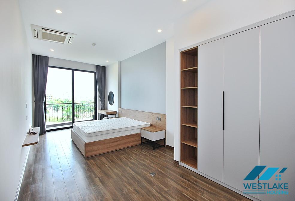 Lakeview and brandnew 3 beds apartment for rent in Tu Hoa area, Tay Ho