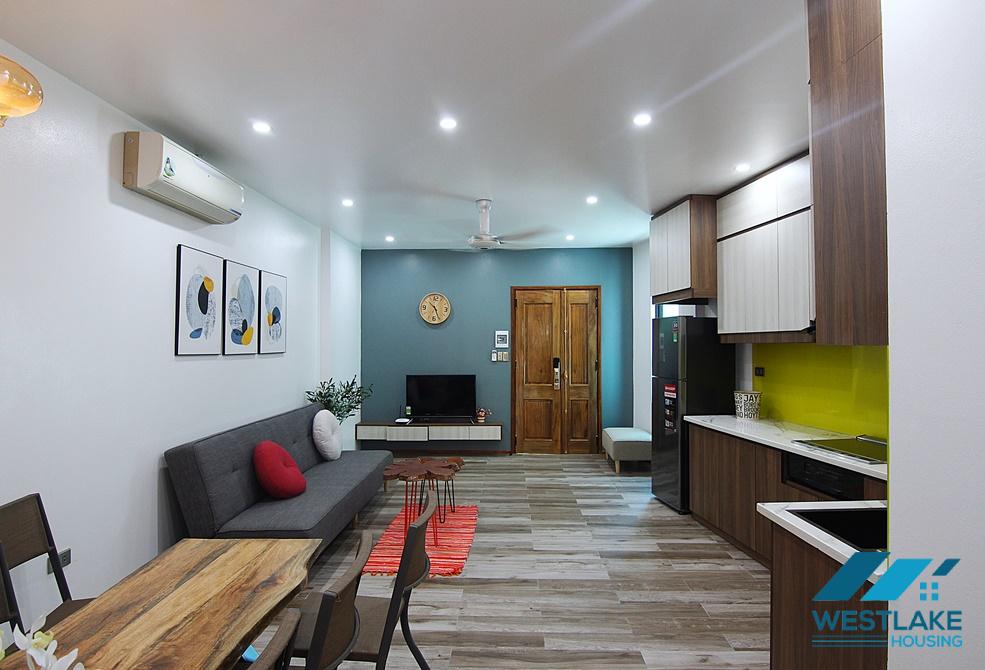 A nice and affordable 2 bedroom apartment for rent in Trinh cong son, Tay ho