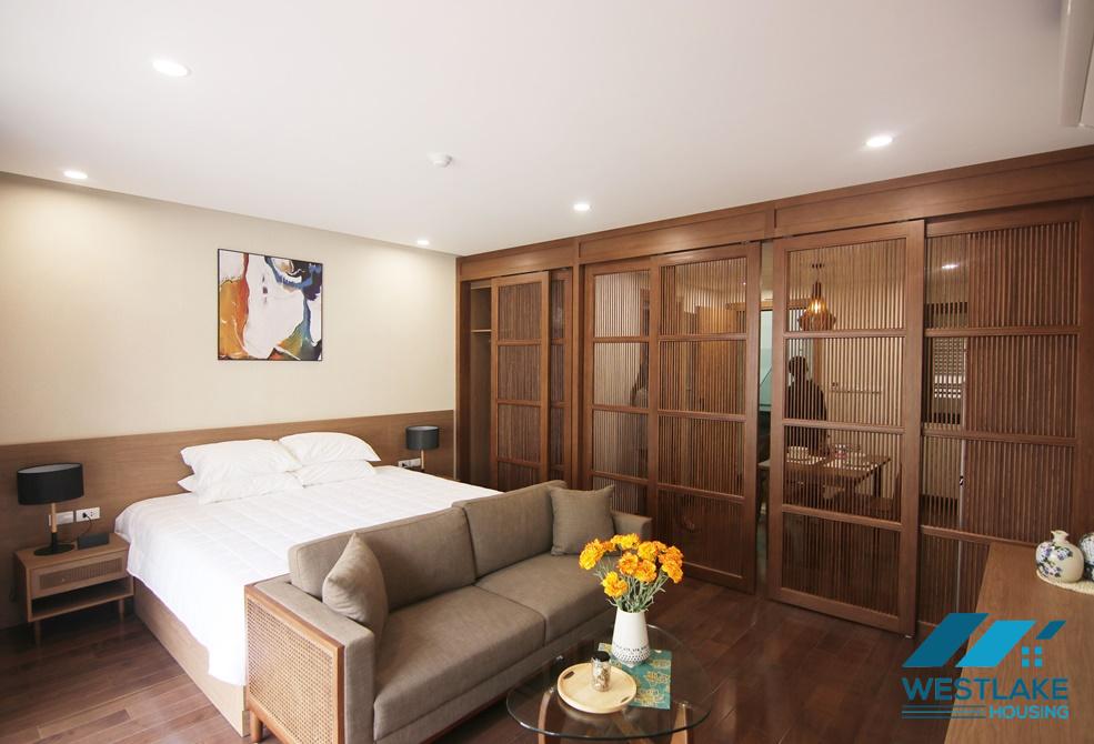 A charming elegant one bedroom apartment for rent on Lieu Giai street, Ba Dinh, Ha Noi