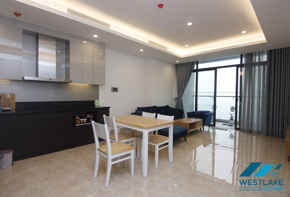Cho thuê căn hộ 2 phòng ngủ đẹp tại Sun Grand Thụy Khuê