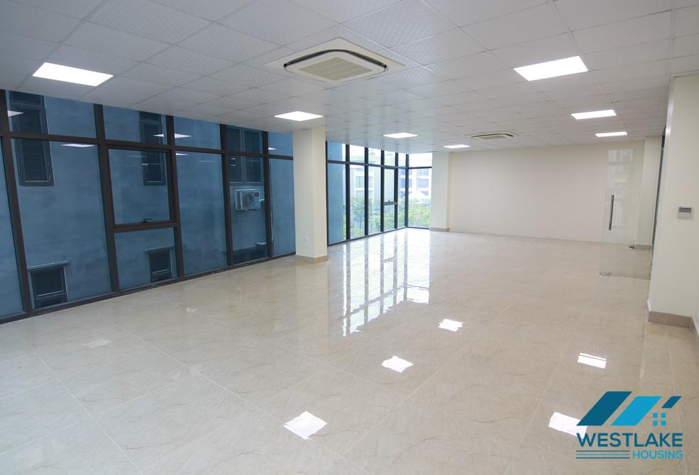 An office for rent in Vo chi cong str, Tay ho