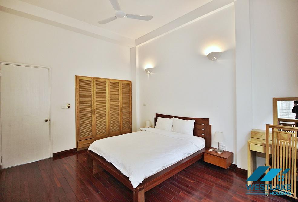 Lakeside balcony apartment for rent in Quang khanh, Tay ho