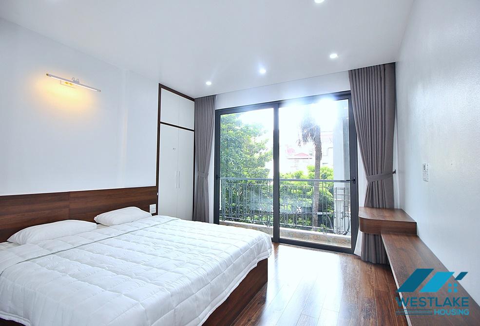 Căn Hộ 3 Phòng Ngủ Hoàn Toàn Mới Cho Thuê Tại Xuân Diệu, Tây Hồ