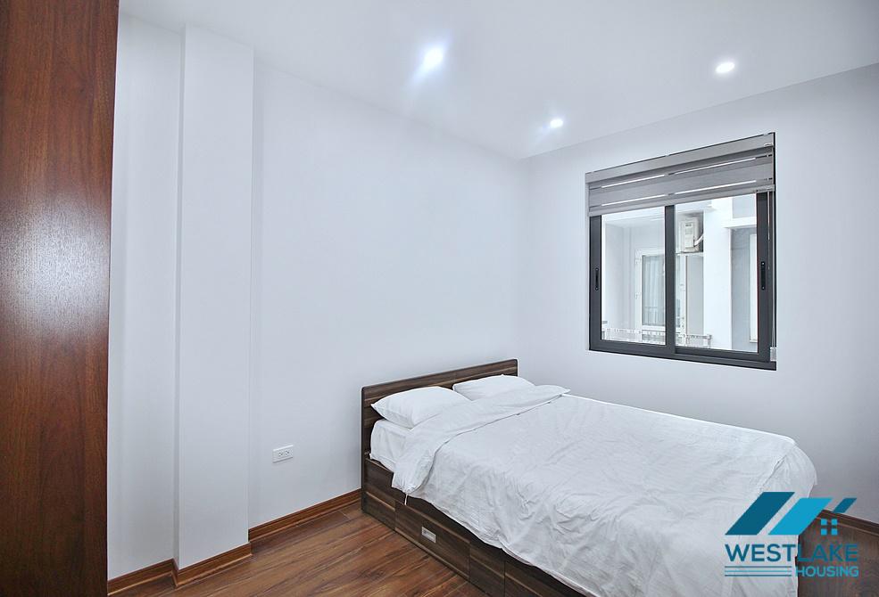 Căn Hộ 3 Phòng Ngủ Hoàn Toàn Mới Cho Thuê Tại Xuân Diệu, Tây Hồ