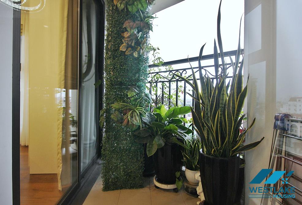 Căn hộ 2 phòng ngủ tuyệt đẹp cho thuê tại tòa nhà D'Leroi Soleil, Xuân Diệu, Tây Hồ