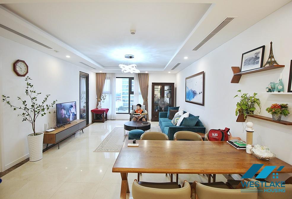  Căn hộ 2 phòng ngủ tuyệt đẹp cho thuê tại tòa nhà D'Leroi Soleil, Xuân Diệu, Tây Hồ