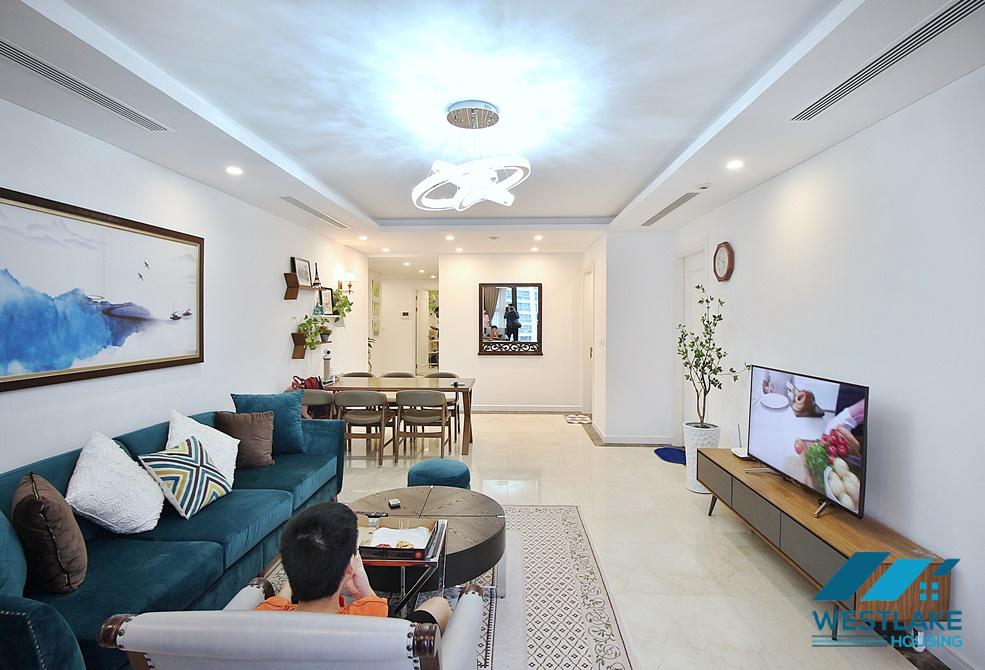 Căn hộ 2 phòng ngủ tuyệt đẹp cho thuê tại tòa nhà D'Leroi Soleil, Xuân Diệu, Tây Hồ