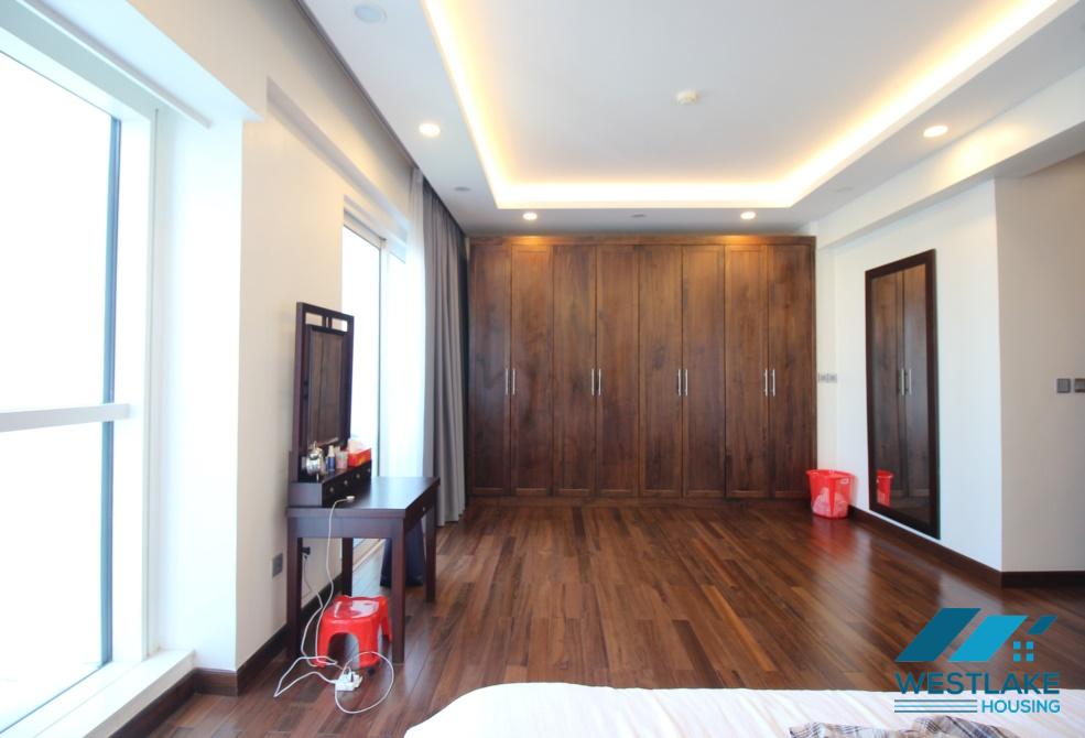 Spacious apartment for rent in Ciputra Tay Ho