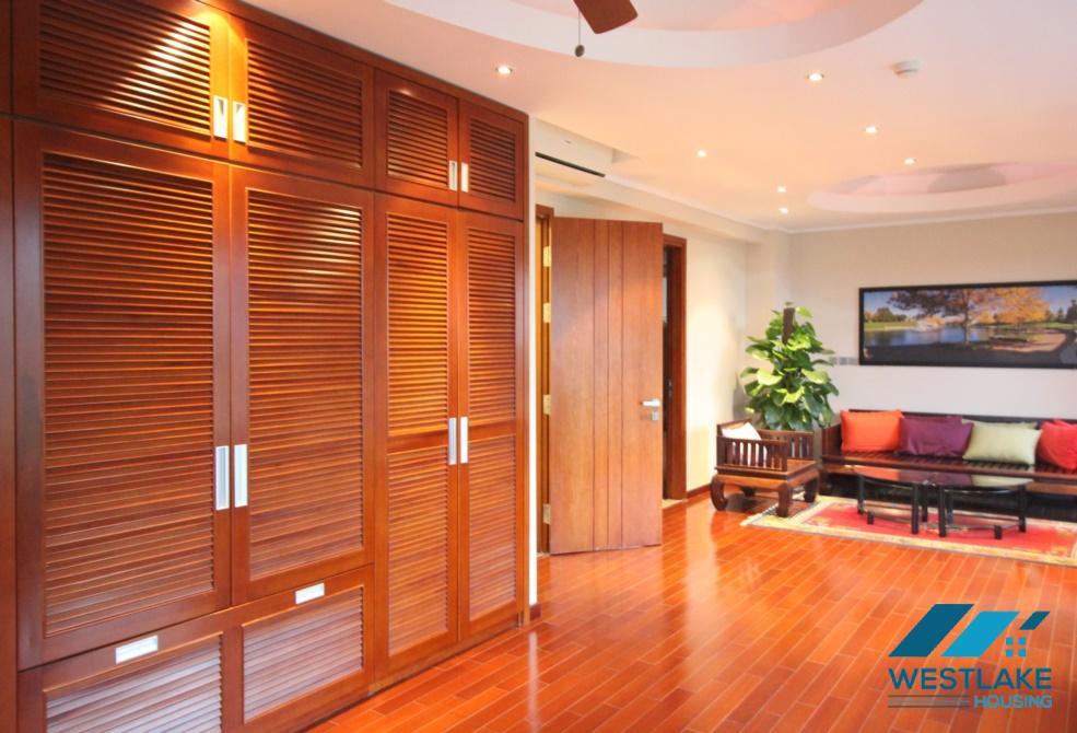 Big apartment for rent with 04 bedrooms in Ciputra, Tay Ho, Ha Noi