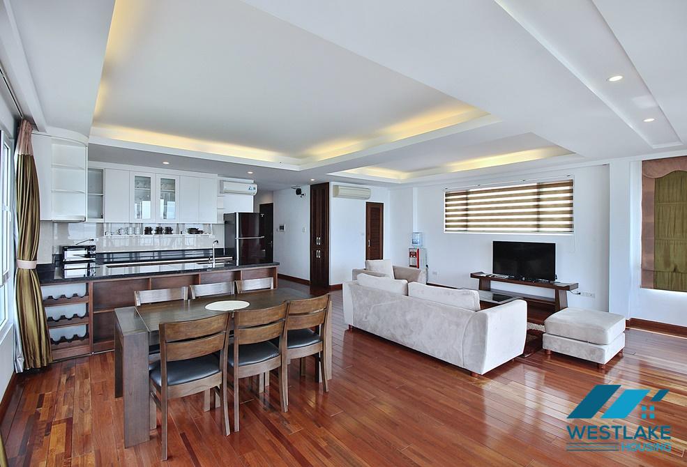 A spacious 3 bedroom apartment with lakeview in Tay ho