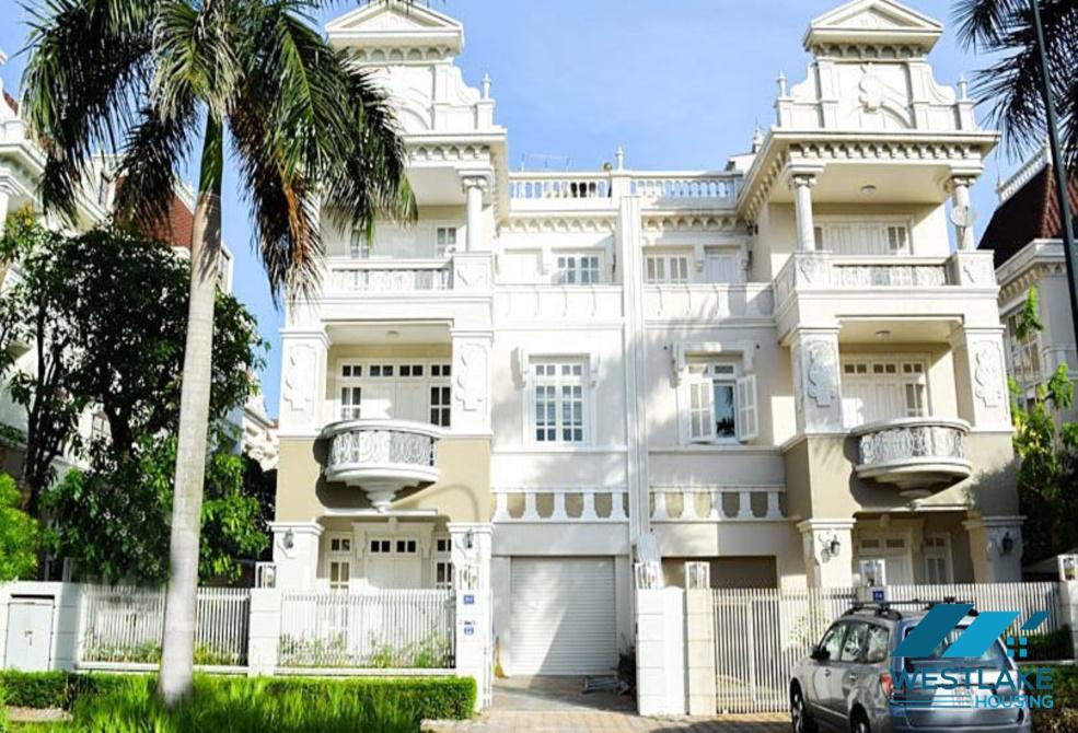 Gorgeous fully funished 5 bedrooms villa for rent in the heart of Ciputra, Tay Ho, Hanoi