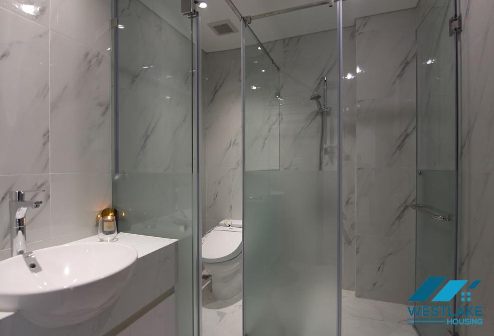 Good location, 02 bedrooms apartment for rent on Tu Hoa Street, Tay Ho, Ha Noi