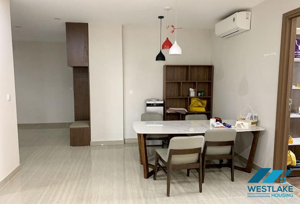 Căn hộ 03 phòng ngủ sáng sủa và chất lượng tốt tại tòa nhà L cho thuê tại Ciputra, Hà Nội