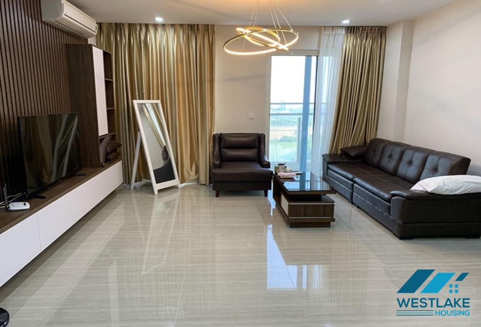 Căn hộ 03 phòng ngủ sáng sủa và chất lượng tốt tại tòa nhà L cho thuê tại Ciputra, Hà Nội