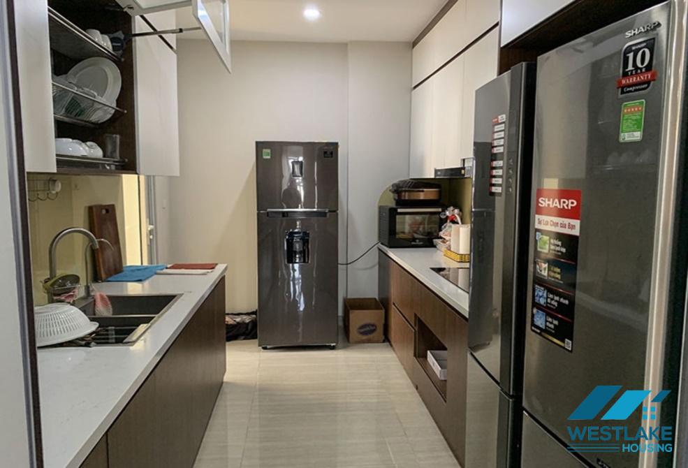 Căn hộ 03 phòng ngủ sáng sủa và chất lượng tốt tại tòa nhà L cho thuê tại Ciputra, Hà Nội