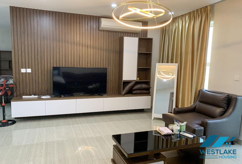 Căn hộ 03 phòng ngủ sáng sủa và chất lượng tốt tại tòa nhà L cho thuê tại Ciputra, Hà Nội