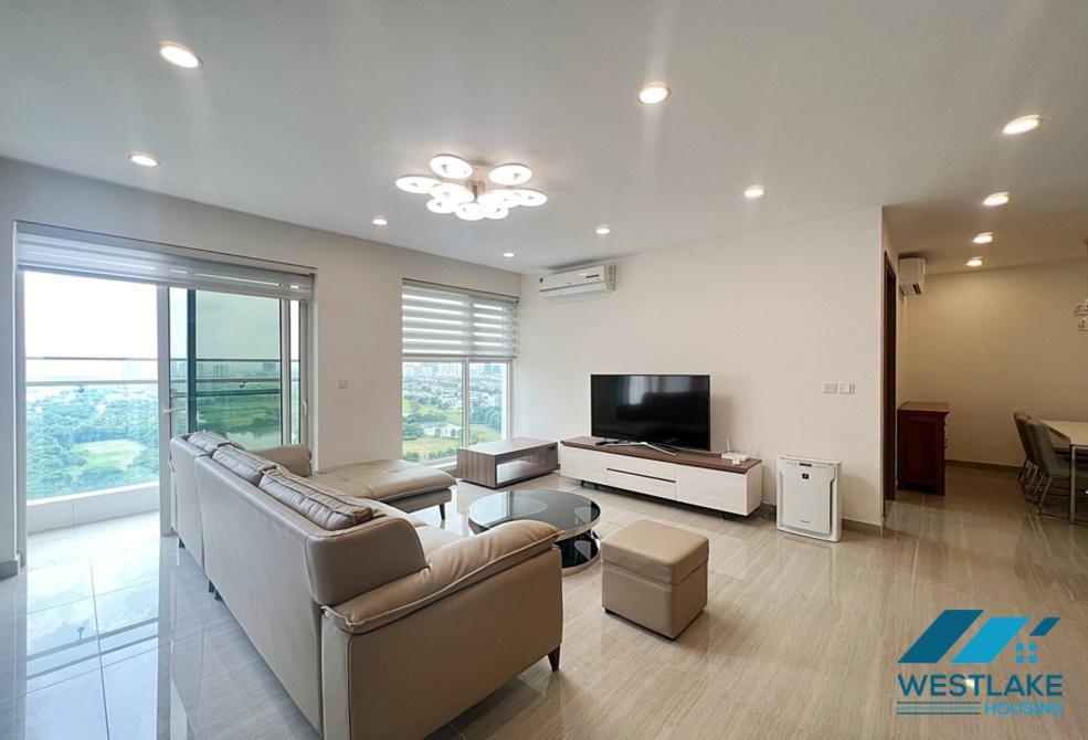 Cho thuê căn hộ 3 phòng ngủ, diện tích 154m2, nội thất hiện đại tại tòa nhà L, Ciputra