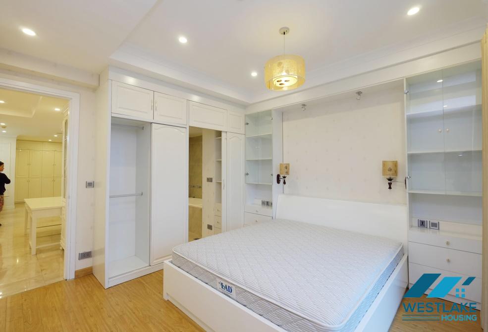 legant 154sqm 3 bedroom apartment for rent in Ciputra, Hanoi