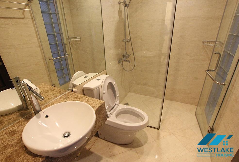Nice 02 bedrooms apartment for rent in Truc Bach area, Ba Dinh, Ha Noi