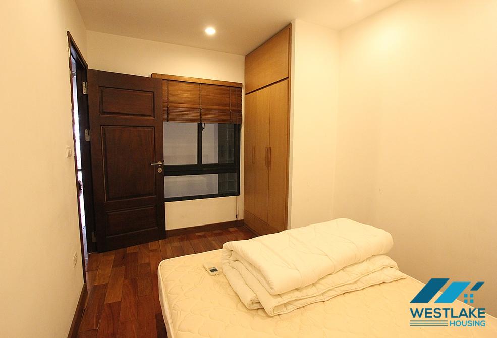 Nice 02 bedrooms apartment for rent in Truc Bach area, Ba Dinh, Ha Noi