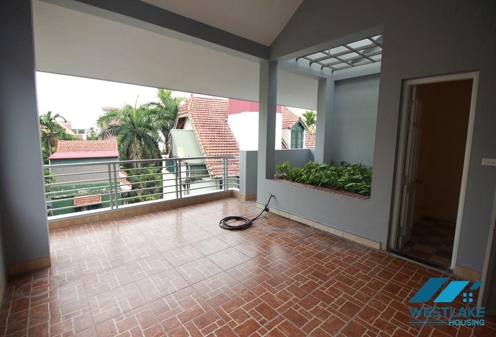 A good 4 bedroom house for rent in Tay Ho, Ha Noi