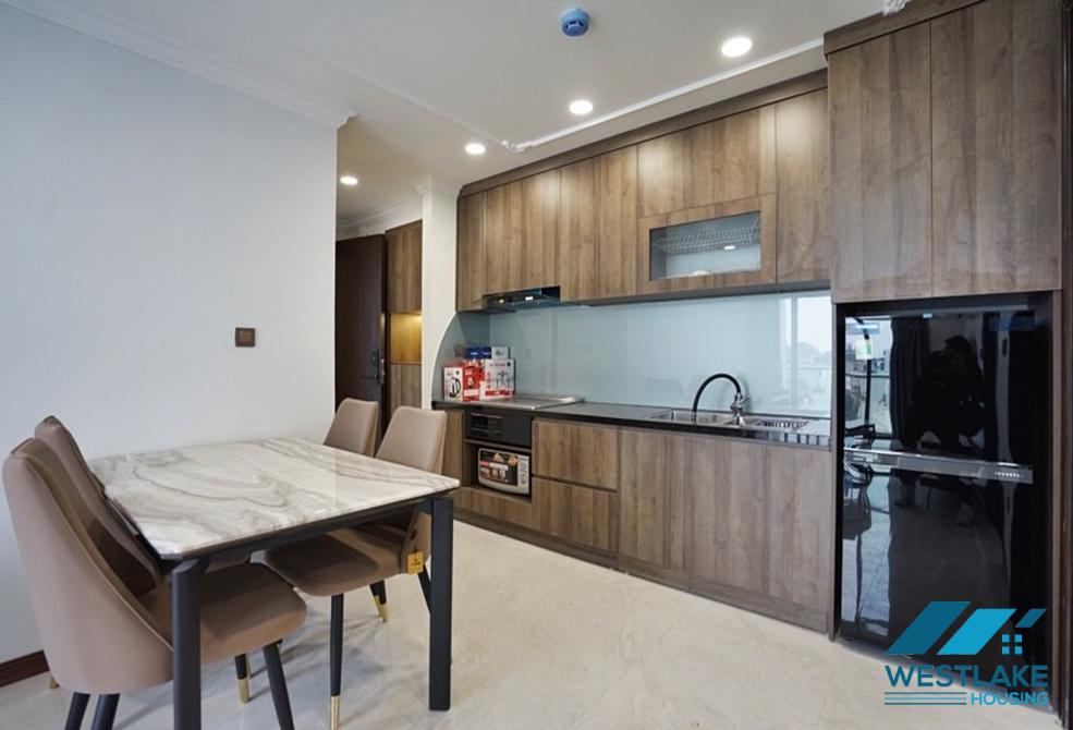 A spacious 02 bedrooms apartment on high floor in Truc Bach area, Ba Dinh, Ha Noi for rent