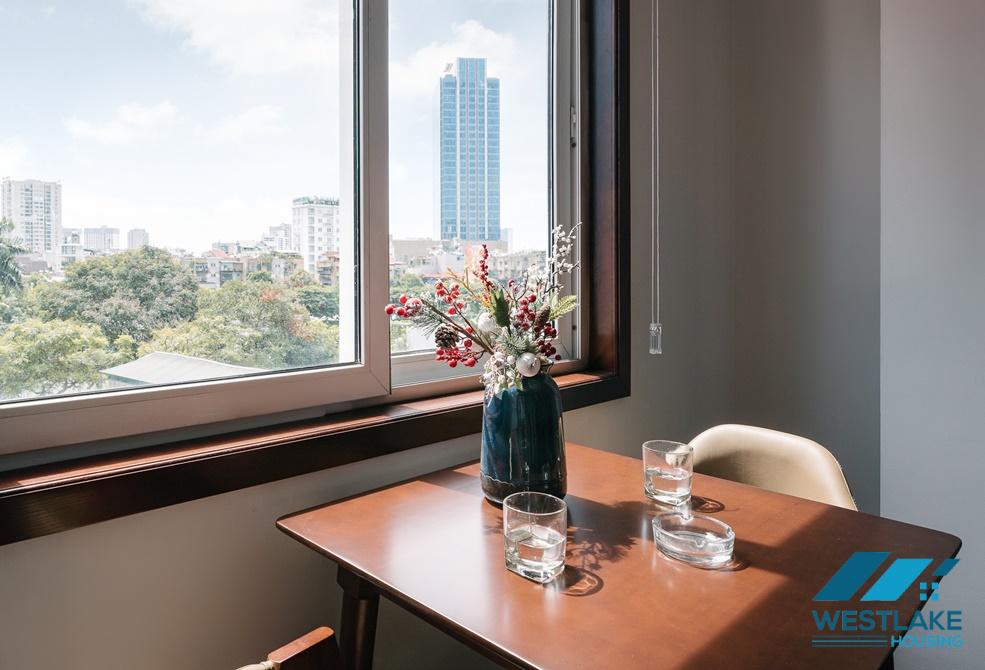 A pretty 2 bedrooms apartment for rent on Kim Ma street, Ba Dinh, Ha Noi