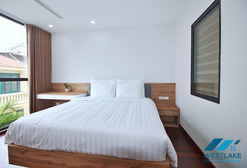 Brand new and modern 02 bedrooms apartment for rent on Nhat Chieu Street, Tay Ho, Ha Noi