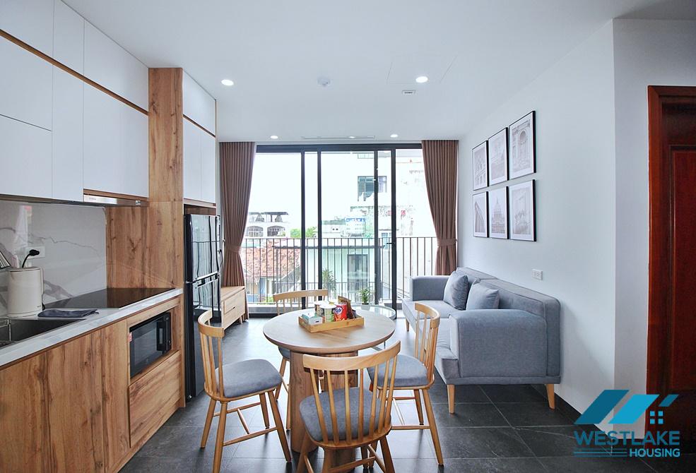 Brand new and modern 02 bedrooms apartment for rent on Nhat Chieu Street, Tay Ho, Ha Noi
