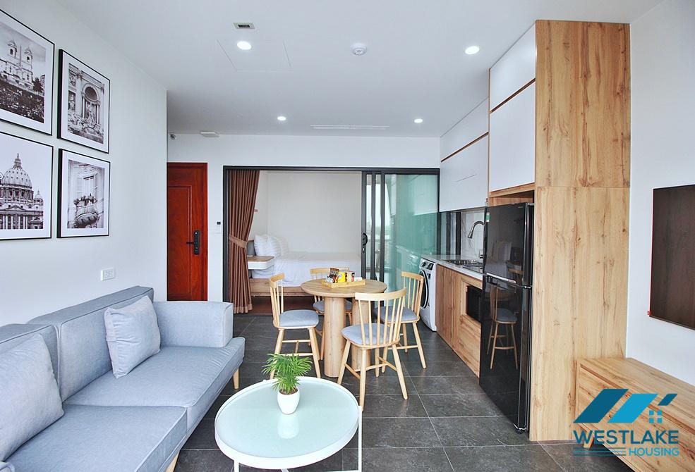 Brand new and modern 02 bedrooms apartment for rent on Nhat Chieu Street, Tay Ho, Ha Noi