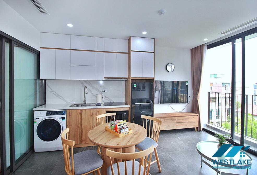 Brand new and modern 02 bedrooms apartment for rent on Nhat Chieu Street, Tay Ho, Ha Noi